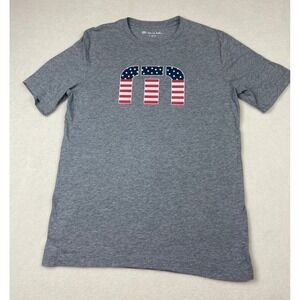 TravisMathew USA Flag Logo Mens S Gray‎ Patriotic Short Sleeve Graphic Tee